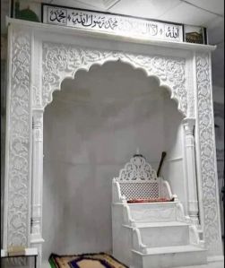 Rectangular Carved Masjid Mehrab Qibla Marble Handicrafts