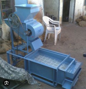 Peanuts Shelling Machine