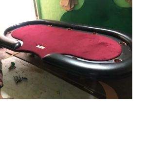 poker table