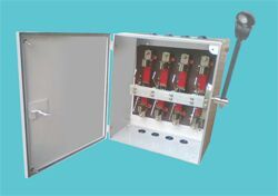 KNIFE TYPE CHANGE OVER SWITCHES