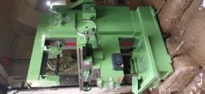 Universal Milling Machine