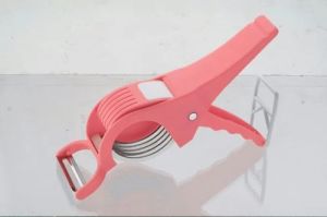 Vegetable Cutter With Peeler