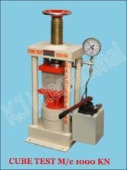 Hand operated Cube Testing Machine