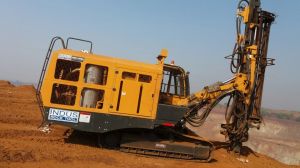 hydraulic crawler drill