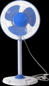 Pyrotech BLDC Solar Pedestal Fan