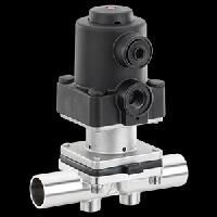 Metal diaphragm valves