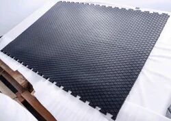 rubber stable mat