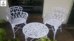 Casted Aluminium Chair Table