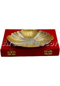 Brass finish home decor & Gift item