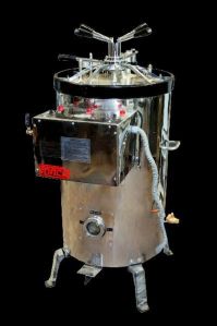 Vertical Autoclave Triple Walled