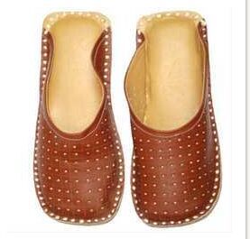 Fancy Kolhapuri Chappals