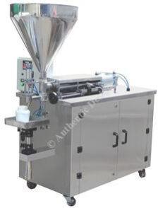 Semi Automatic Liquid Filling Machine