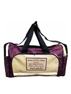 Matty Traveling Bag