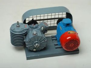 dry vacuum pressure pumps