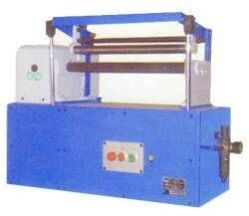 pneumatic cot calendering machine