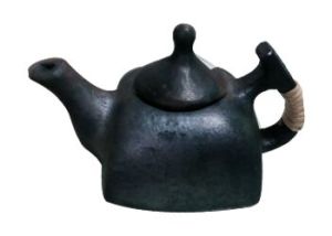 Black Pottery Square Kettle