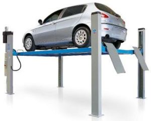 RAV 4402 Vehicle Lifts