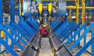 H beam Beam Cantilever SAW Welding Machine