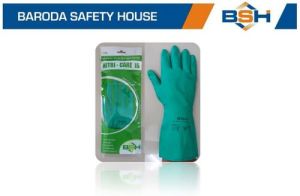 Nitrile Gloves