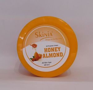 200g. Honey Almond Cream