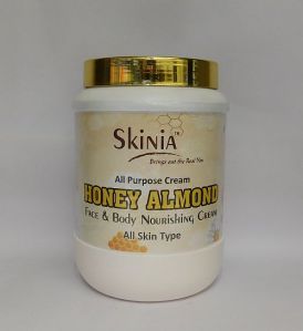 800g. Honey Almond Cream