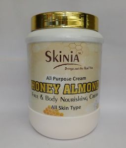 800g. Honey Almond Cream