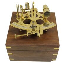 ANTIQUE SOLID BRASS SEXTANT