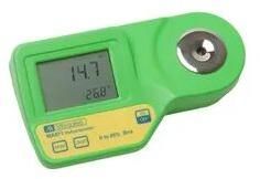 Digital refractometer