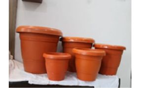 Plastic Gardening Pot