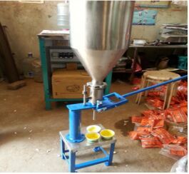 Hand Operating Paste Filling Machine