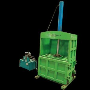 hydraulic bailing press