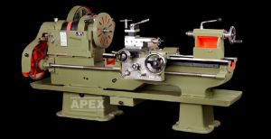 Heavy Duty Lathe Machine