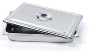 MEDICAL INSTRUMENT TRAY WITH LID