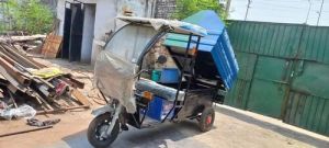 Electric Garbage Van