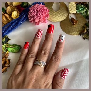 Micky Mouse Presson Nails