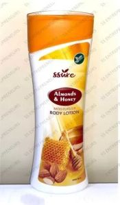 Almond Honey Herbal Shampoo