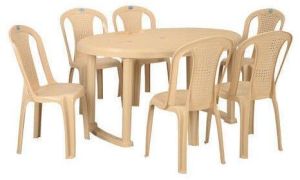 Plastic Dining Table Set