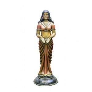 indian lady welcome statue