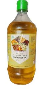 Wooden Cold Pressed Safflower Oil