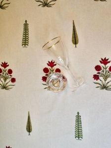 Mona Table Cloth