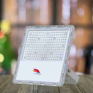 100 W LED Flood Light