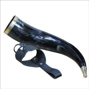 Drinking Horn Glass