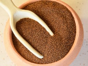 organic grains / White and Brown Teff Grains