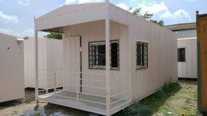 Mild Steel Portable Farm House Cabin