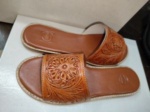 Leather tool slippers
