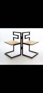 Tables stools