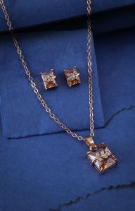 Diamond Pendant Set