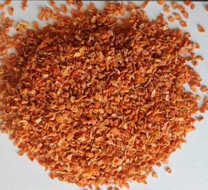 Dehydrated Carrots Bits