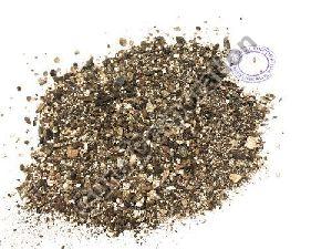 Exfoliated Silver Vermiculite Flakes