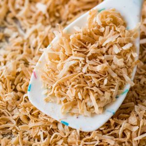 Grated roasted coconut